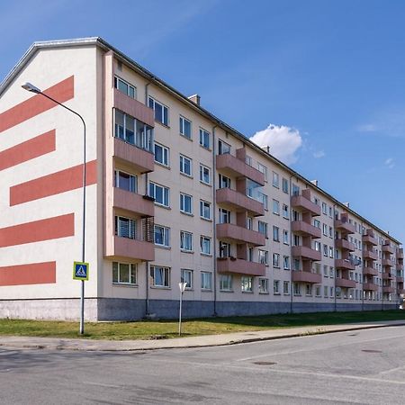 A. H. Tammsaare Puiestee Apartement Parnu Exterior photo