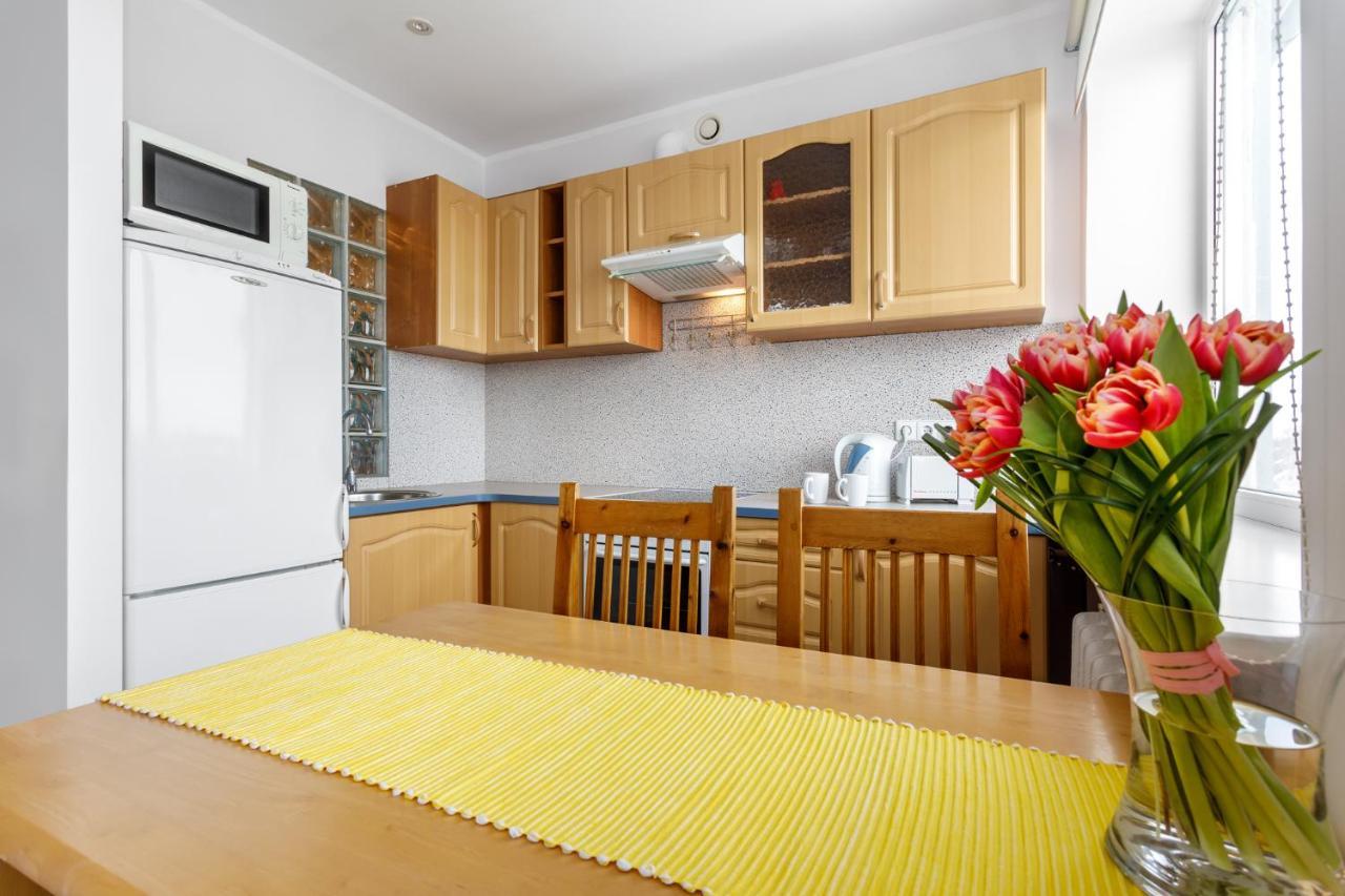 A. H. Tammsaare Puiestee Apartement Parnu Exterior photo