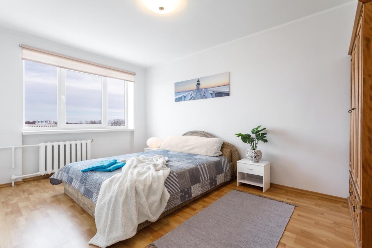 A. H. Tammsaare Puiestee Apartement Parnu Exterior photo