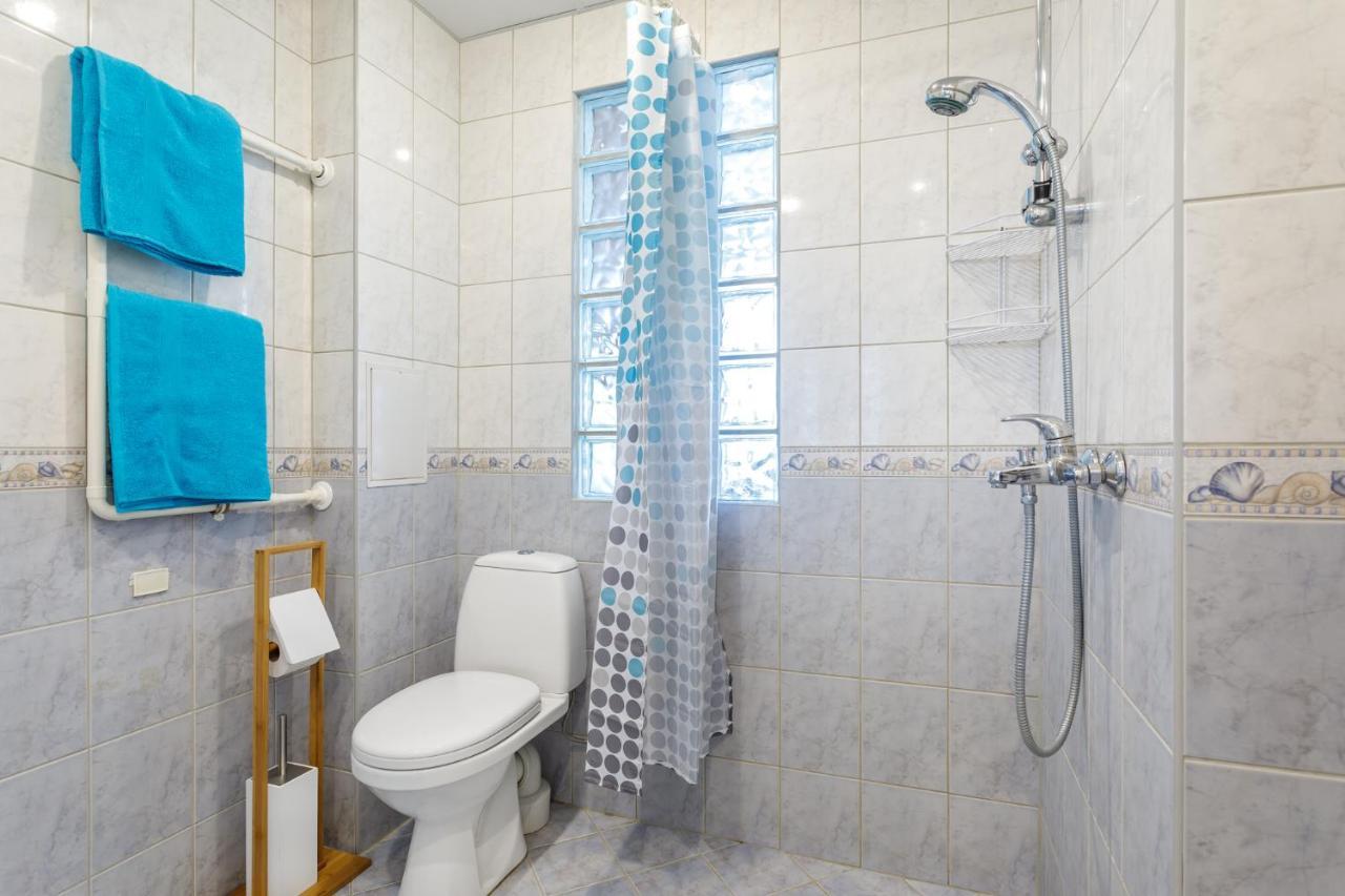 A. H. Tammsaare Puiestee Apartement Parnu Exterior photo